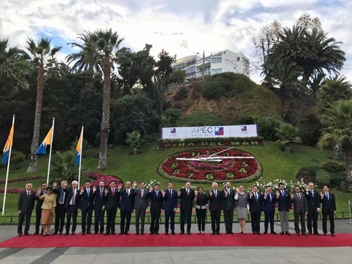 Ministers at CPTPP press conference during APEC trade meeting in Chile.